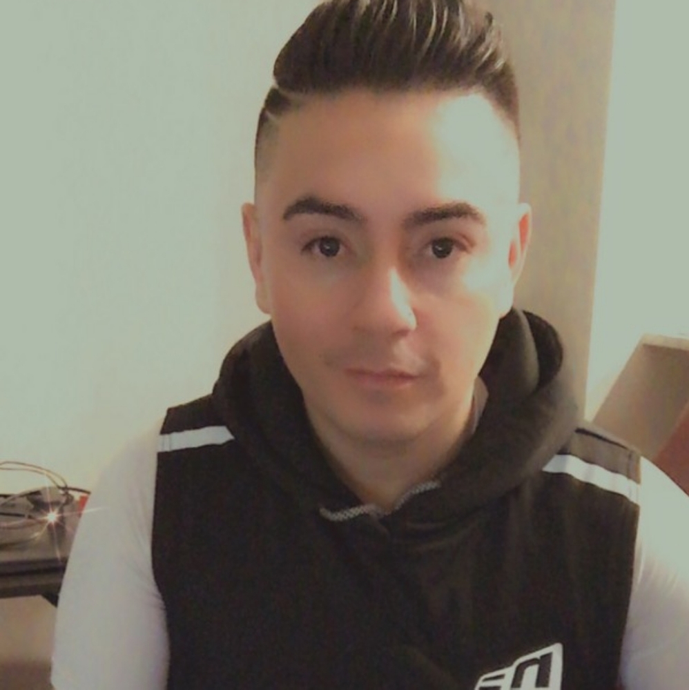 Meet your Posher, Jay